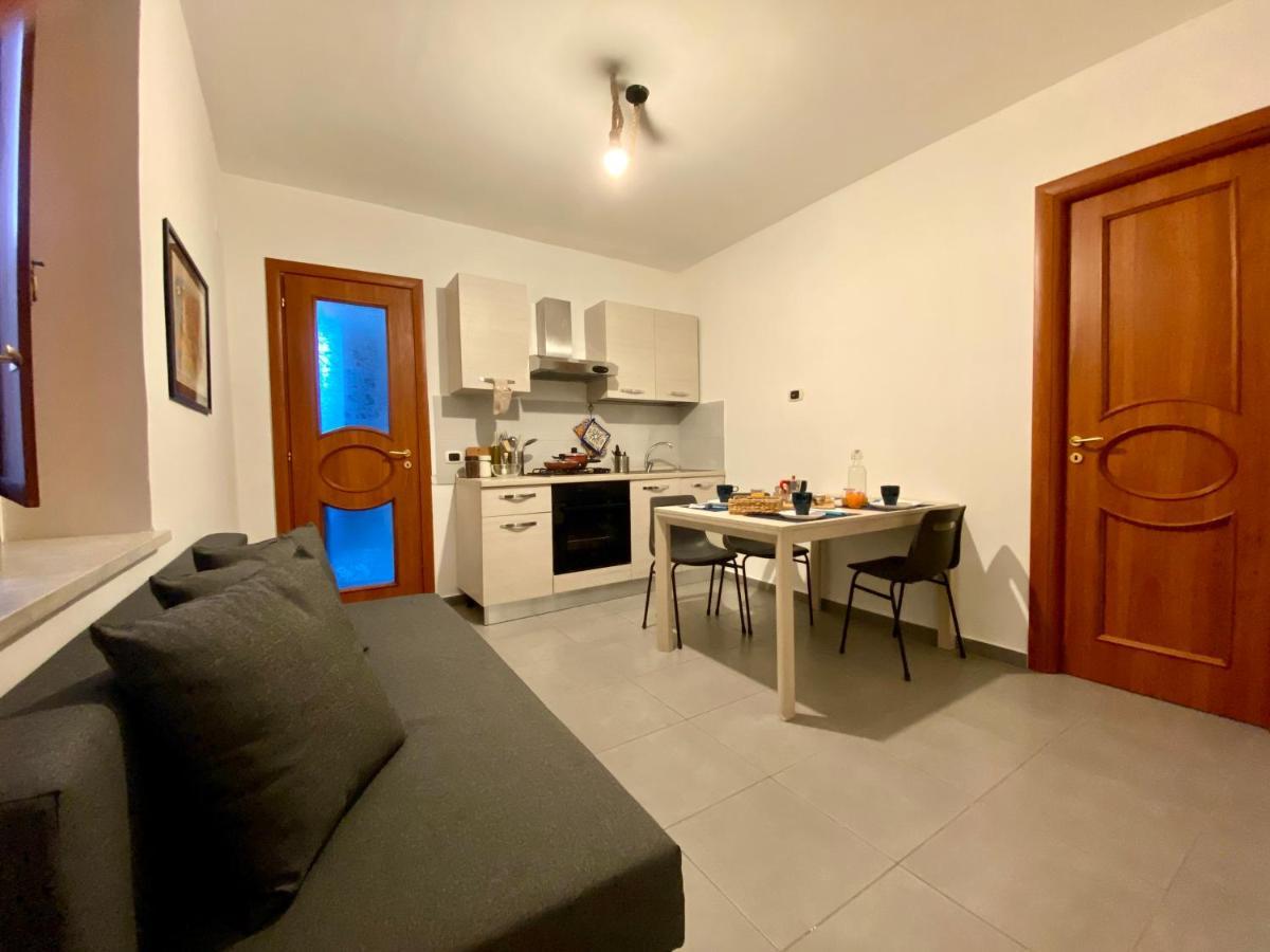 Casa Con Terrazzo In Centro Apartment Naples Exterior photo